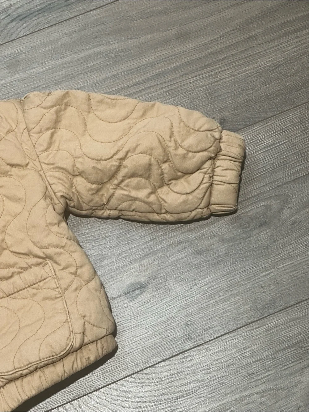 Old Navy Hooded Quilted Puffer Jacket in Tan Brown Beige